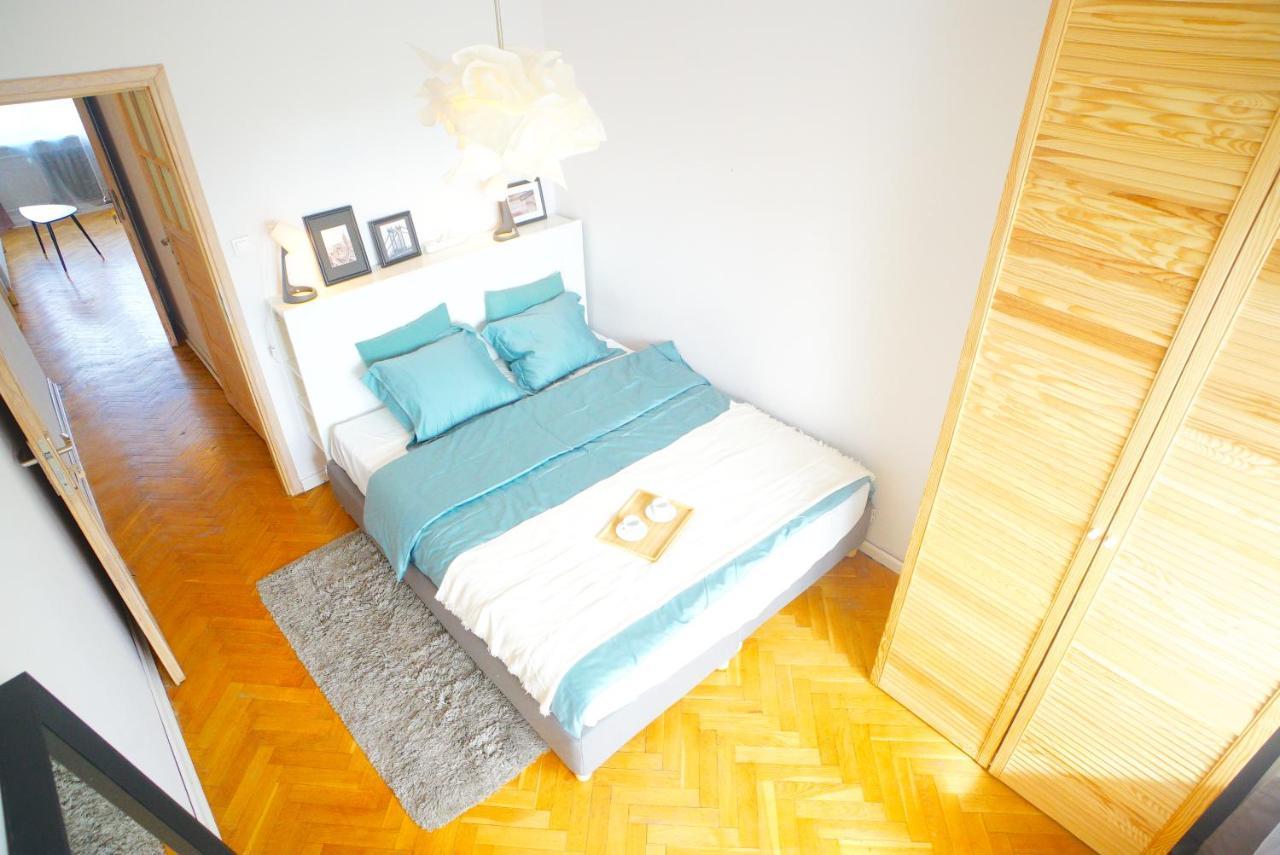 Apartment With Park And National Stadion View Private Free Parking Varsovie Extérieur photo