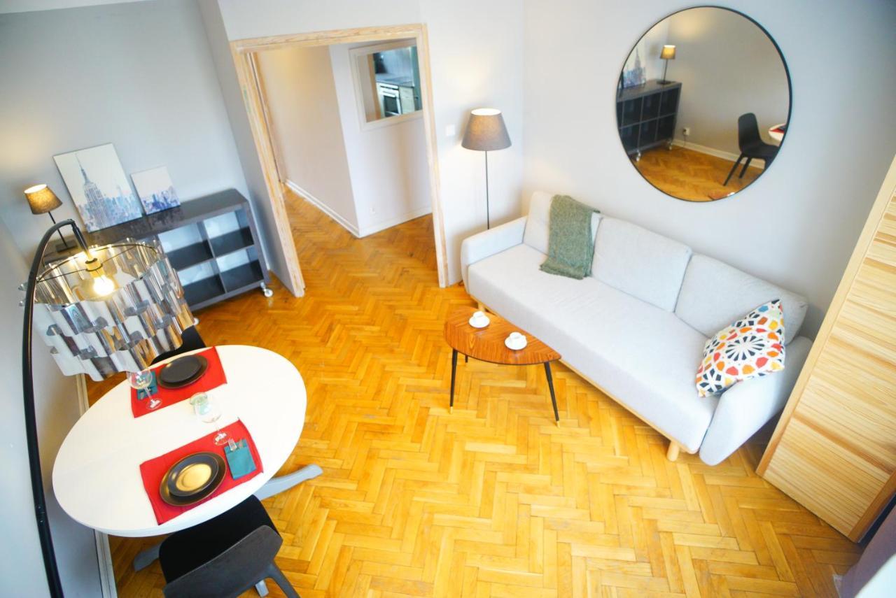 Apartment With Park And National Stadion View Private Free Parking Varsovie Extérieur photo