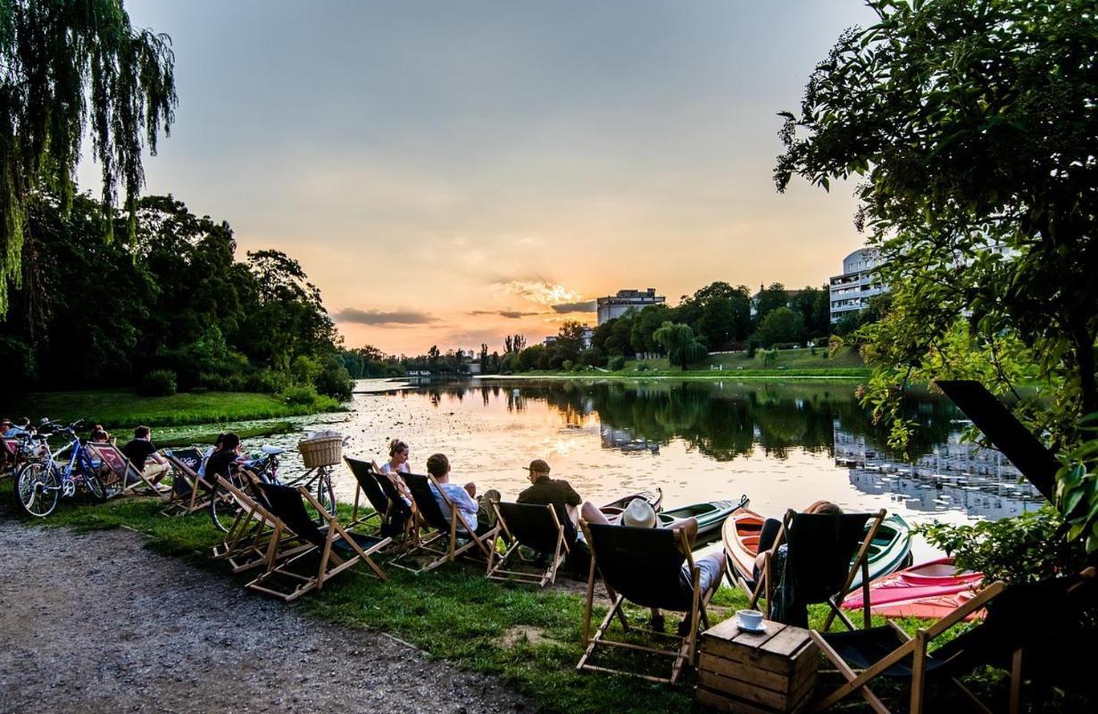 Apartment With Park And National Stadion View Private Free Parking Varsovie Extérieur photo